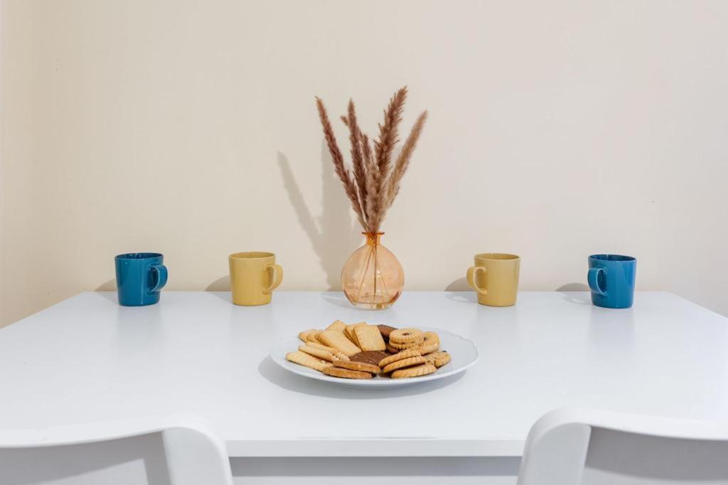 Isleworth Suites - Tw7 외부 사진