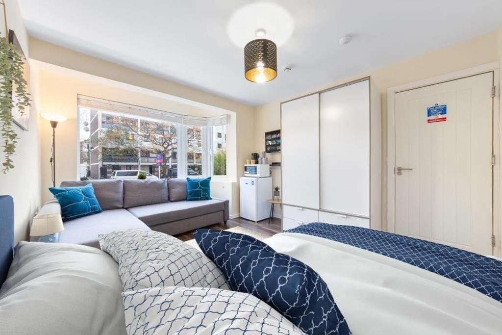Isleworth Suites - Tw7 외부 사진